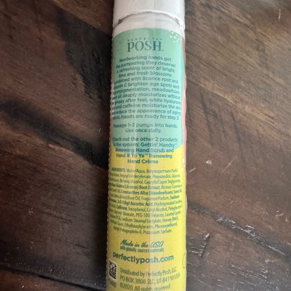 Perfectly Posh Hand Care Set - Picture 6 of 8